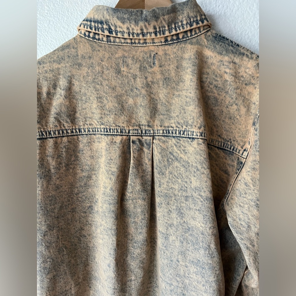 BP + Wildfang Acid Wash Oversized Denim Jacket Shacket Cotton Size M - Picture 10 of 12